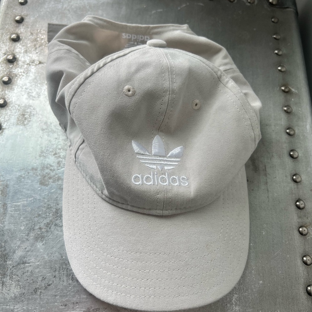 Adidas Beige Bucket Hat